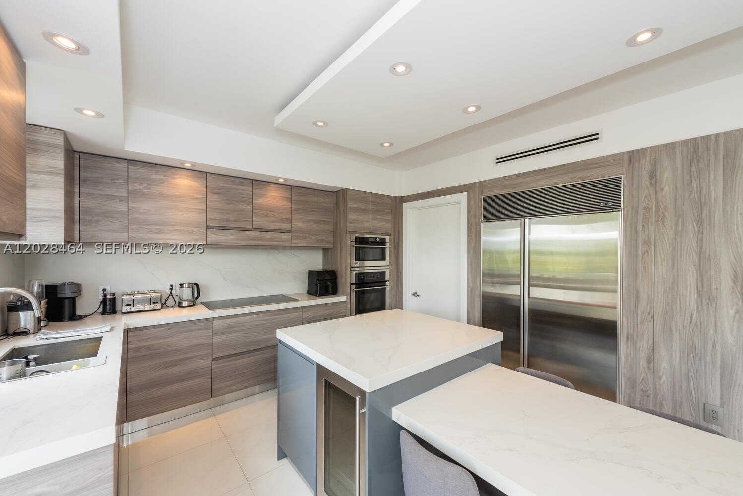 781 Crandon Blvd #405, Key Biscayne FL 33149