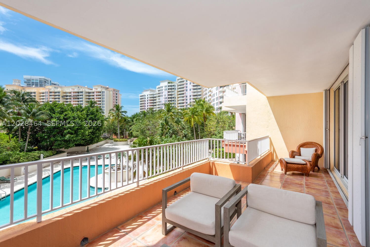 781 Crandon Blvd #405, Key Biscayne FL 33149