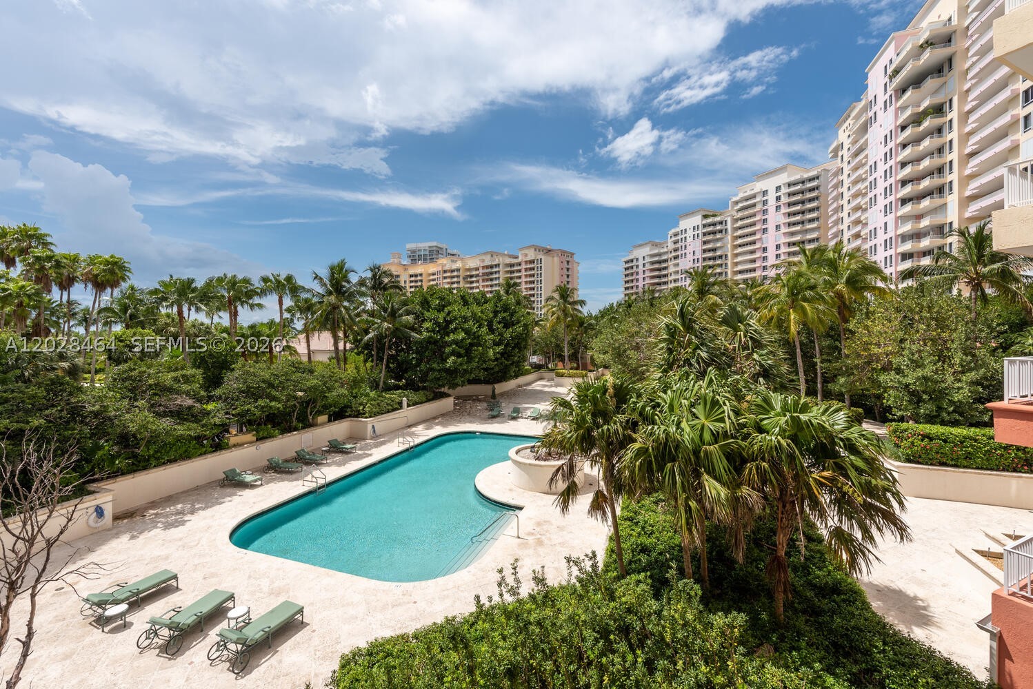781 Crandon Blvd #405, Key Biscayne FL 33149