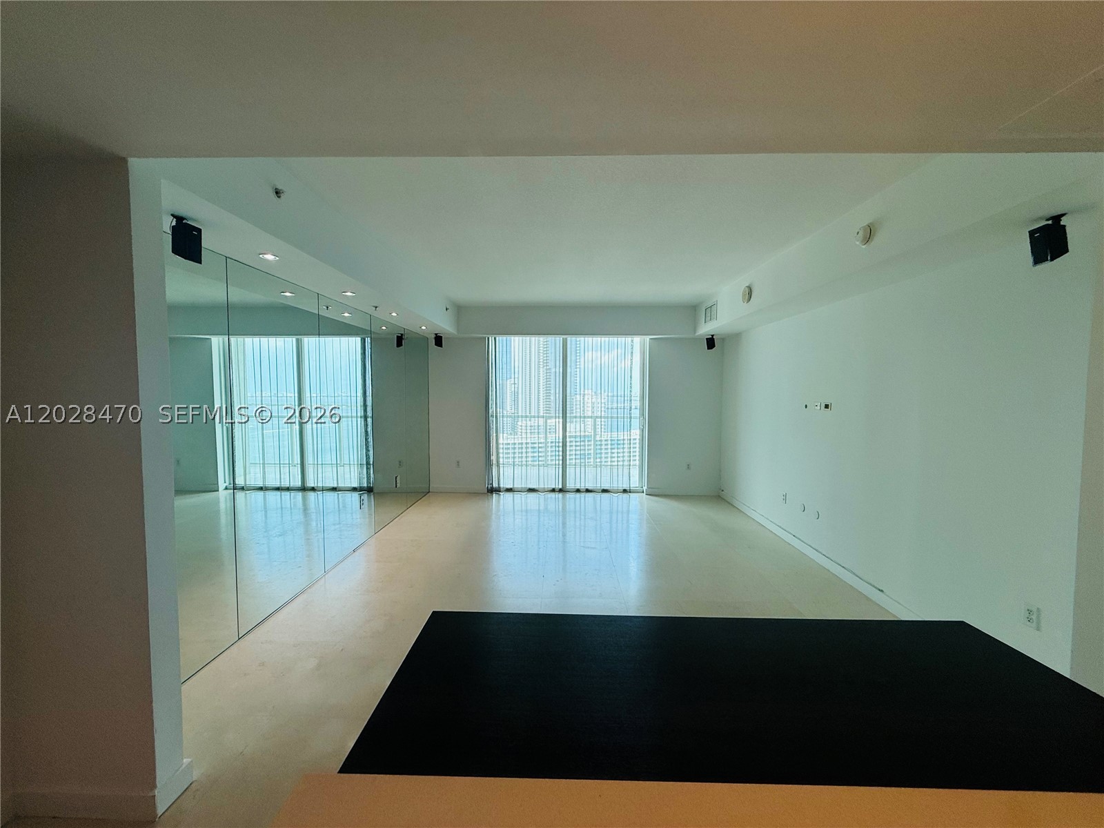 1900 N Bayshore Dr #2415, Miami FL 33132