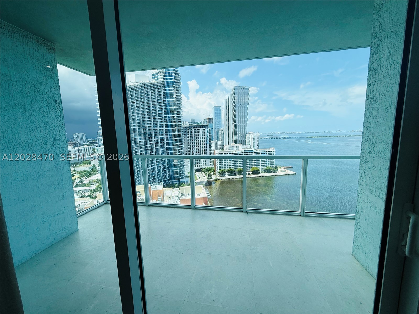 1900 N Bayshore Dr #2415, Miami FL 33132