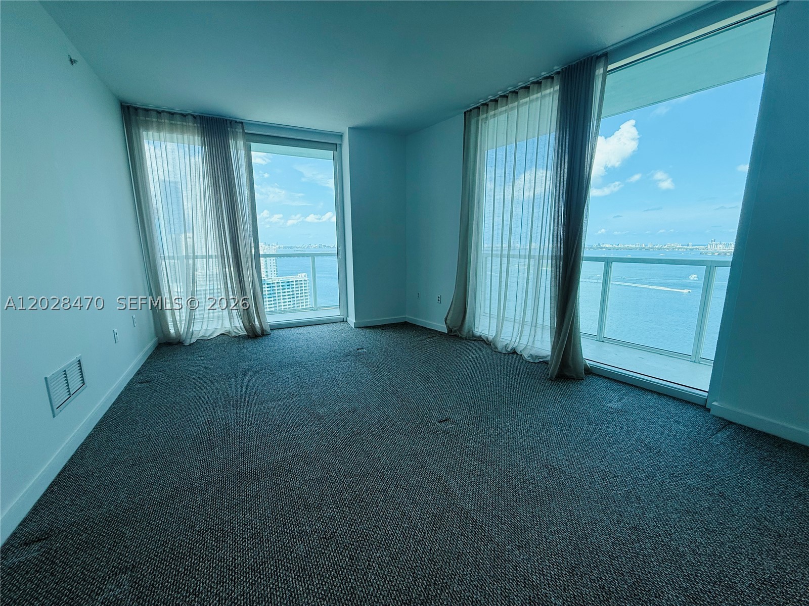 1900 N Bayshore Dr #2415, Miami FL 33132