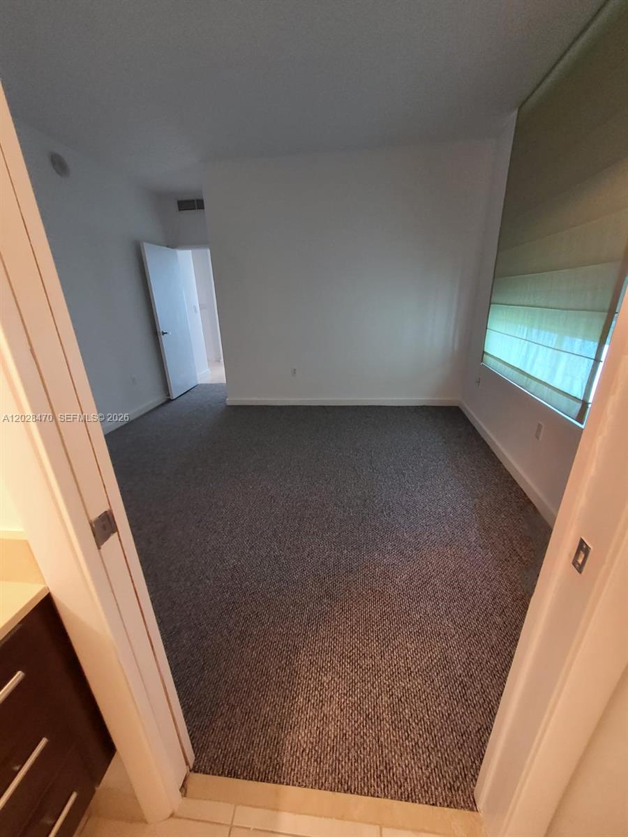 1900 N Bayshore Dr #2415, Miami FL 33132