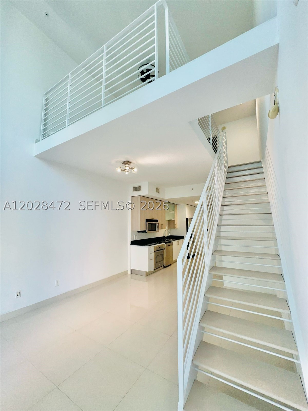 Miami FL 33130 - A12028472