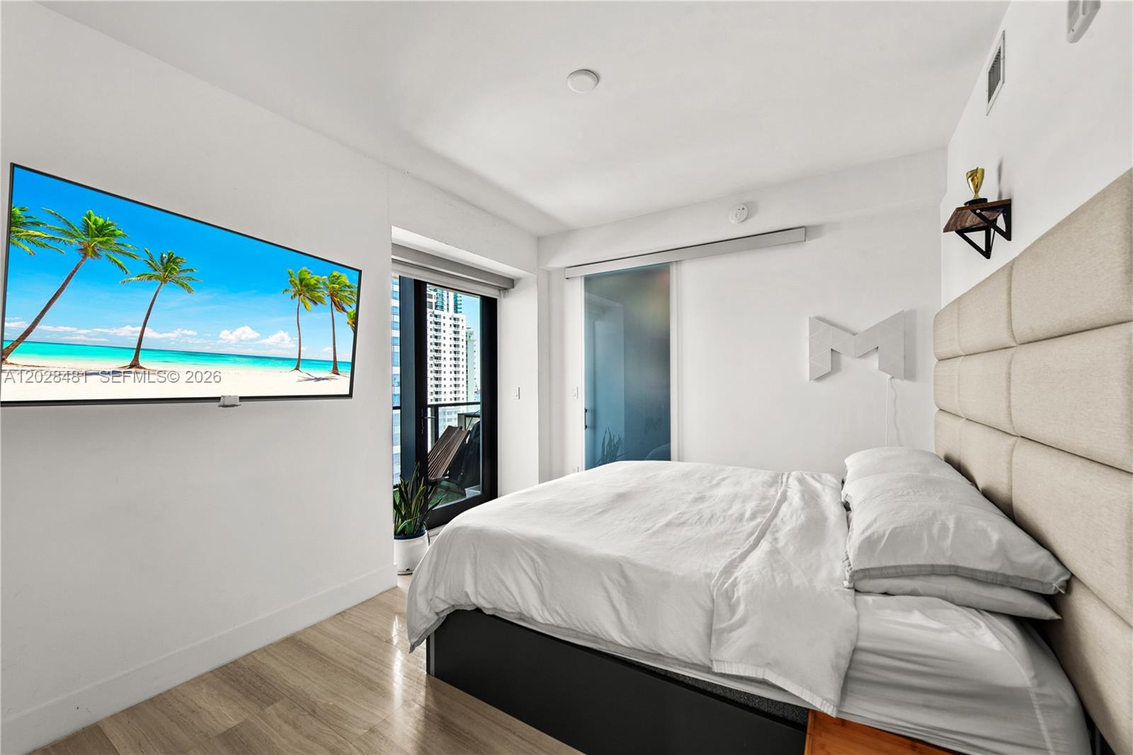 1451 Brickell Ave #1706, Miami FL 33131