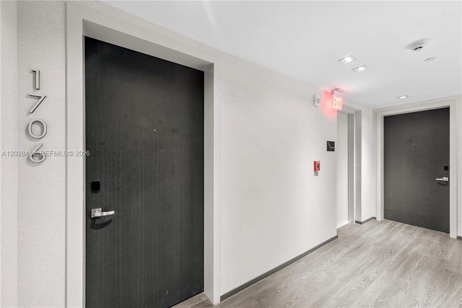 1451 Brickell Ave #1706, Miami FL 33131