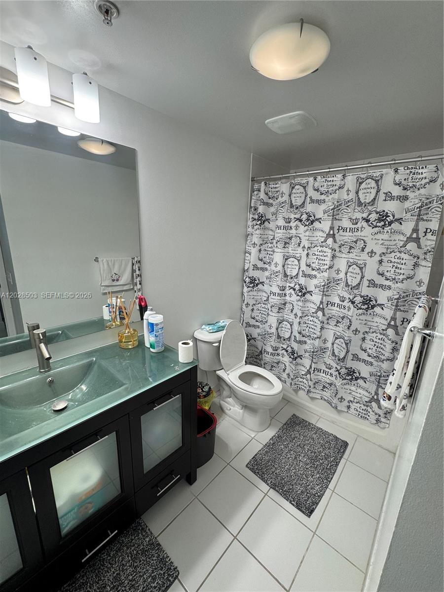 1861 NW S River Dr #2201, Miami FL 33125