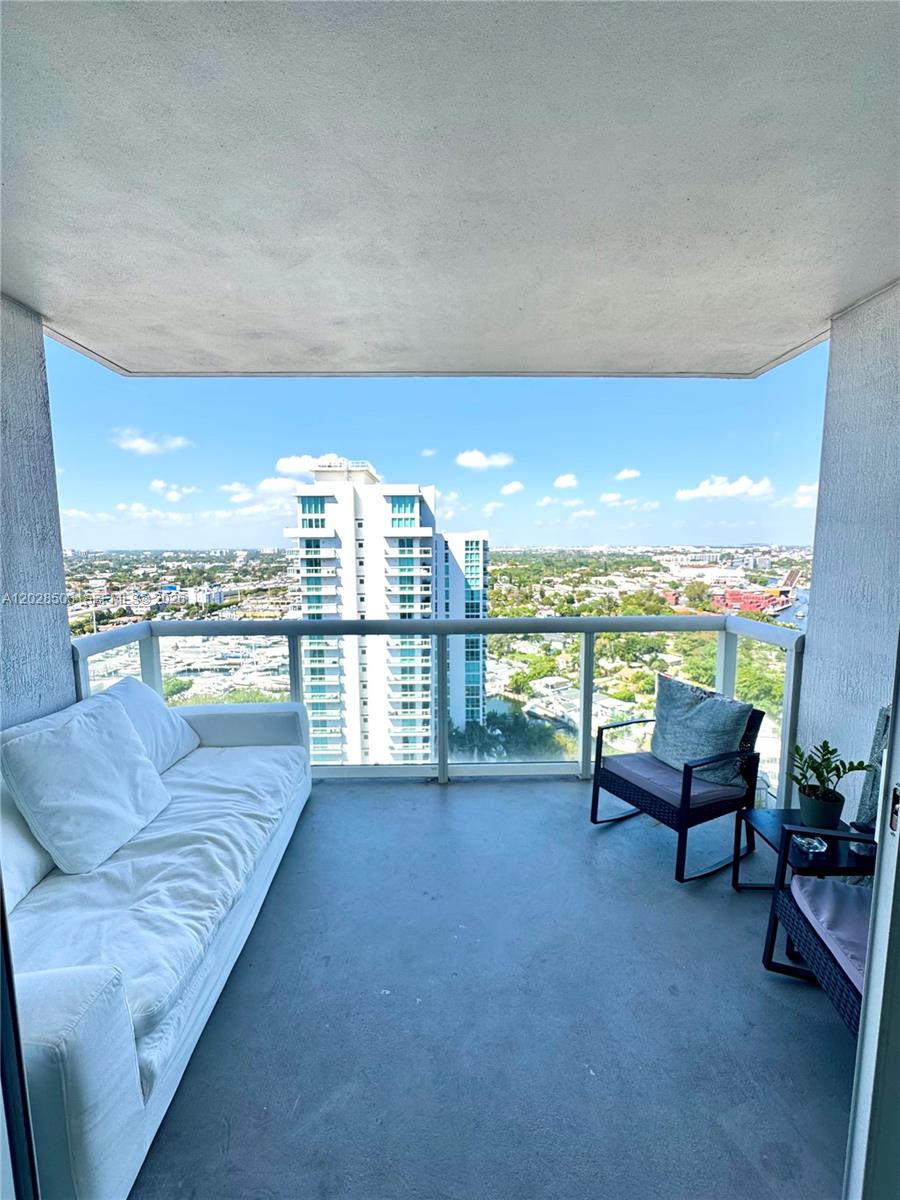 1861 NW S River Dr #2201, Miami FL 33125