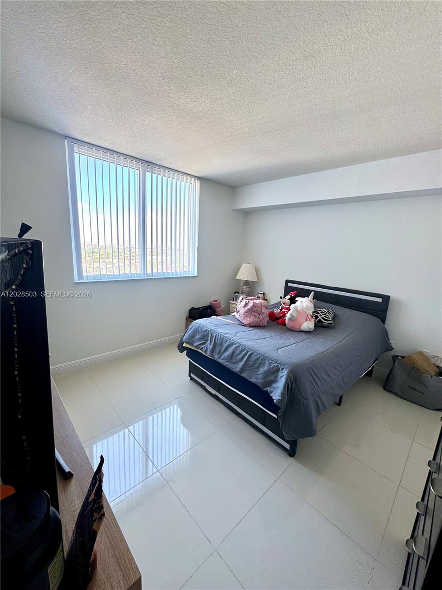 1861 NW S River Dr #2201, Miami FL 33125