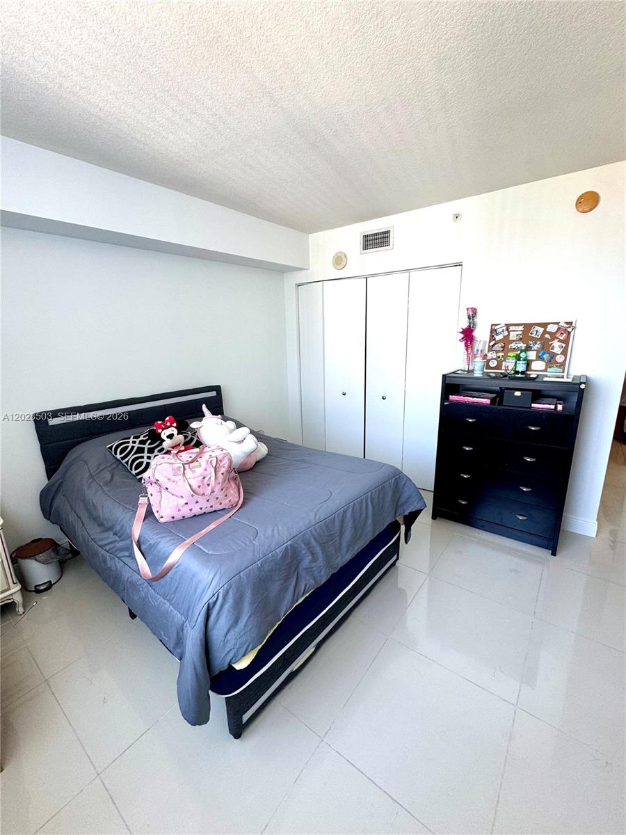 1861 NW S River Dr #2201, Miami FL 33125