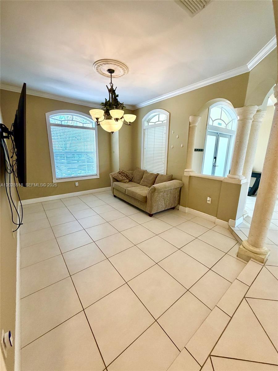 9444 SW 78th St #0, Miami FL 33173