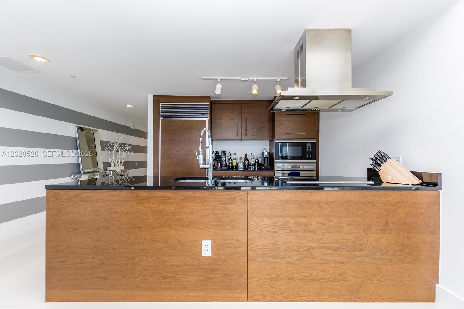 495 Brickell Ave #4901, Miami FL 33131