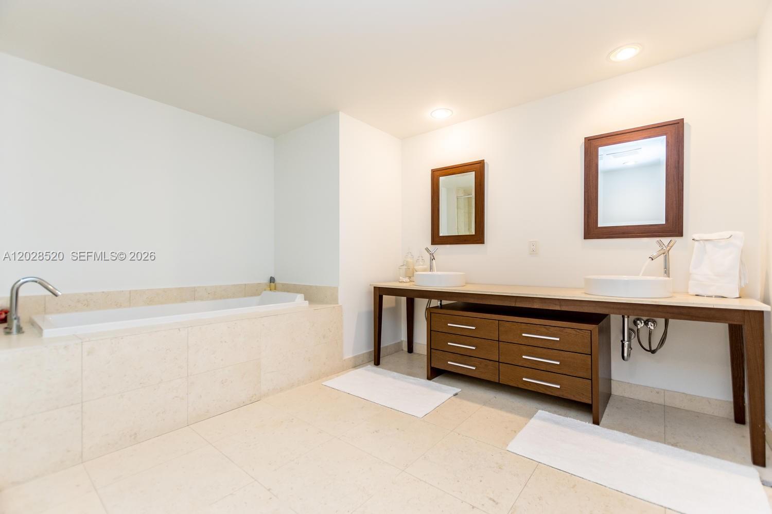 495 Brickell Ave #4901, Miami FL 33131