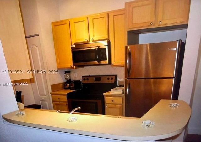 6001 SW 70th St #114, South Miami FL 33143