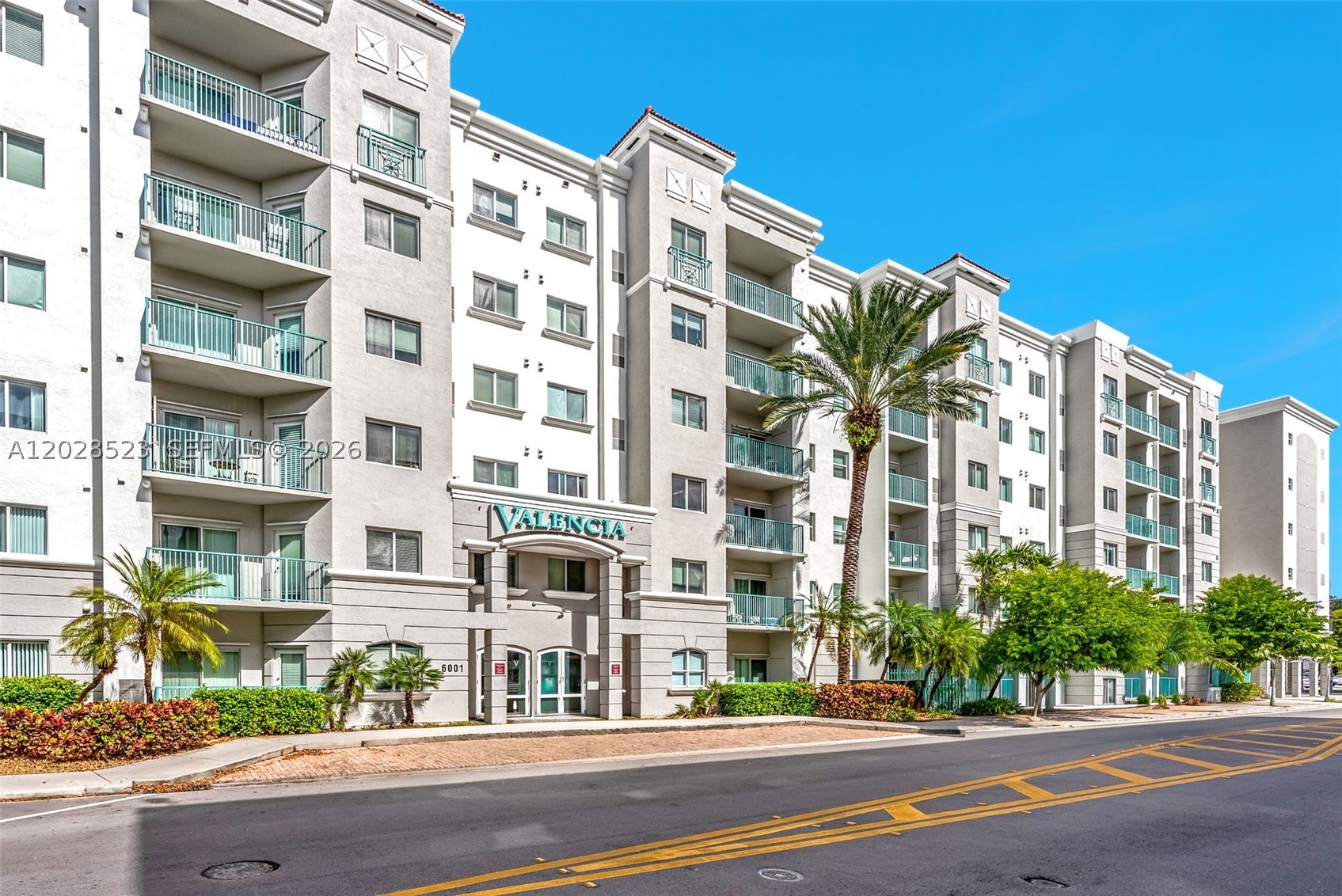6001 SW 70th St #114, South Miami FL 33143