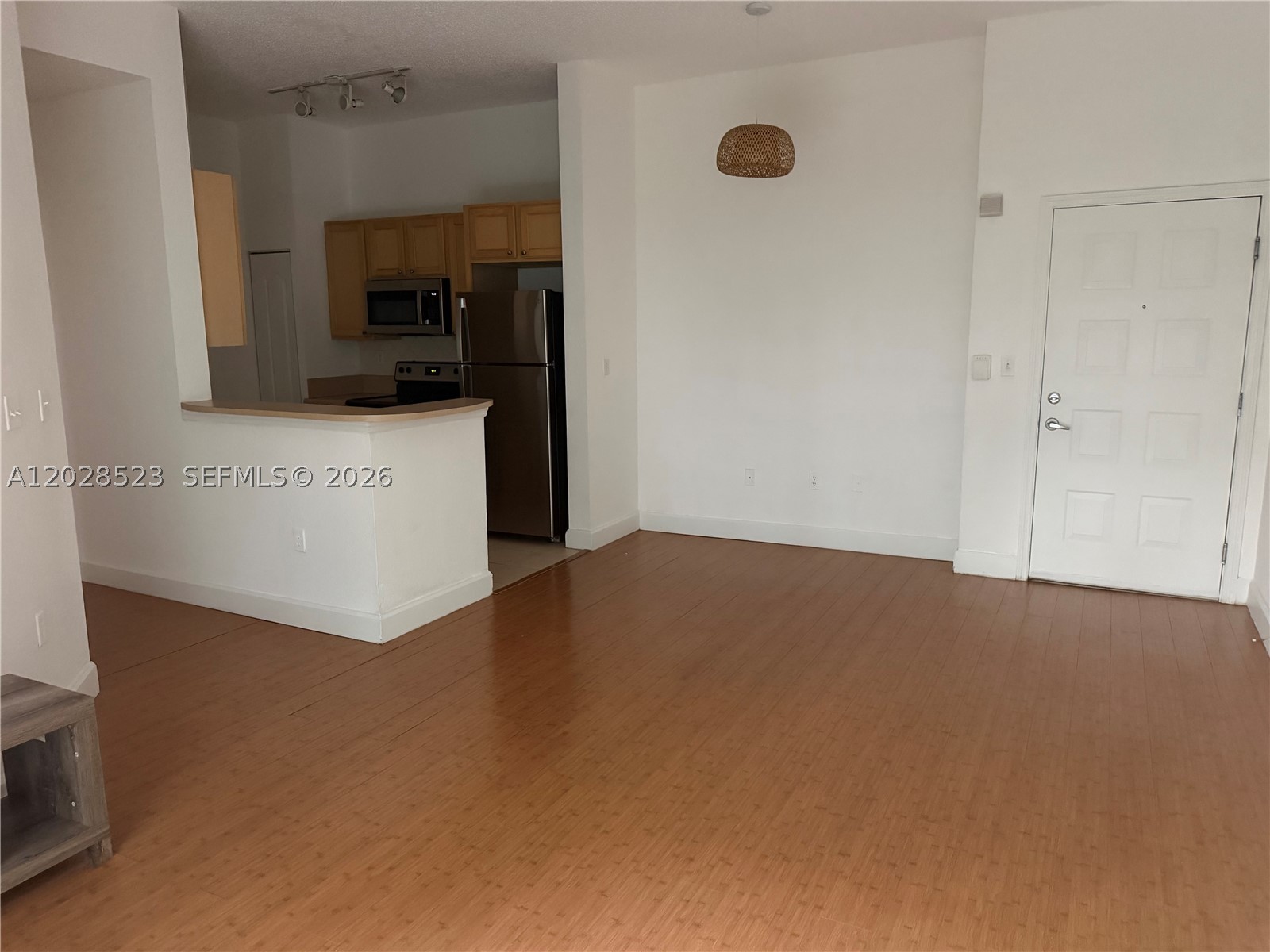 6001 SW 70th St #114, South Miami FL 33143