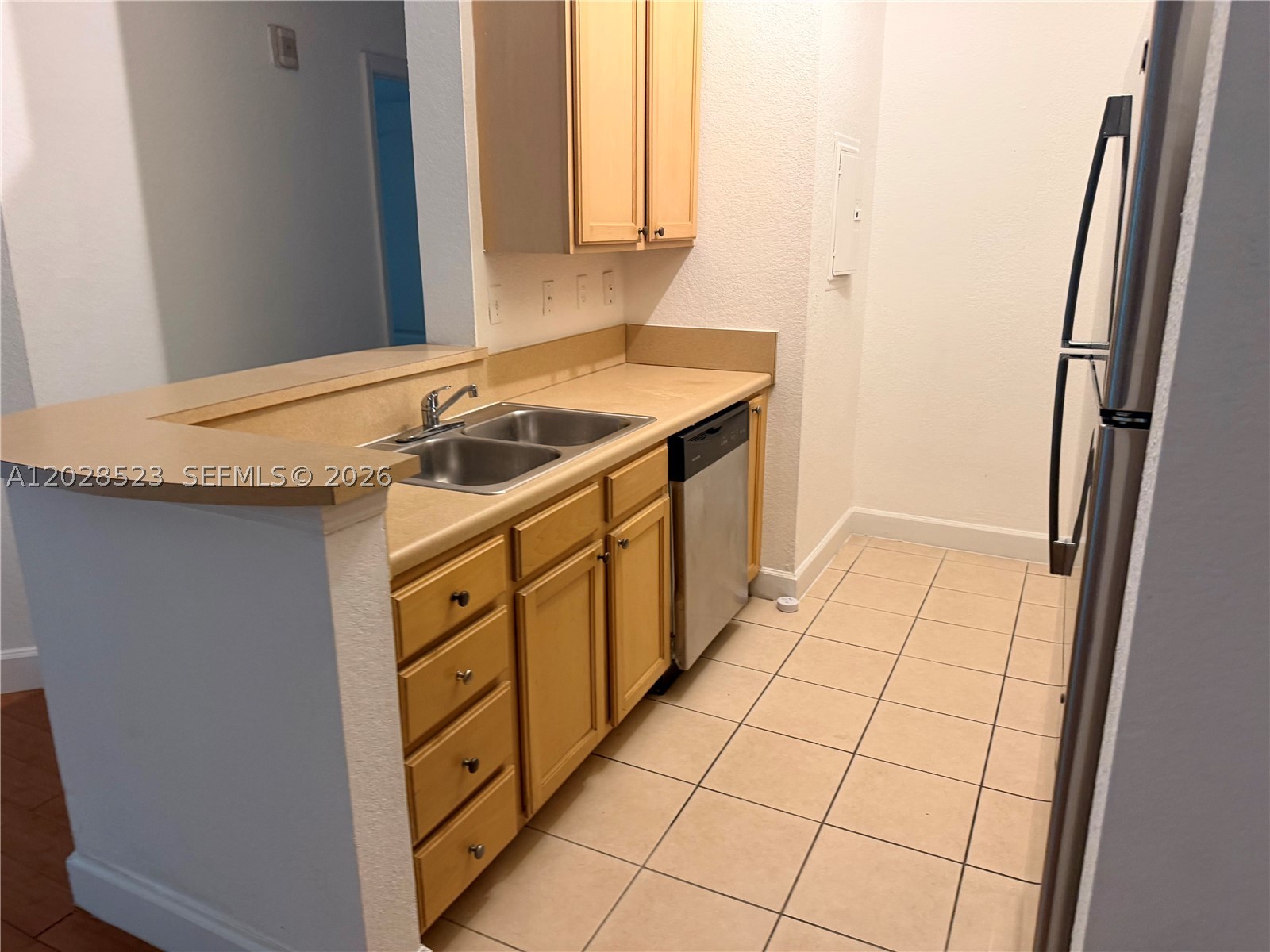 6001 SW 70th St #114, South Miami FL 33143