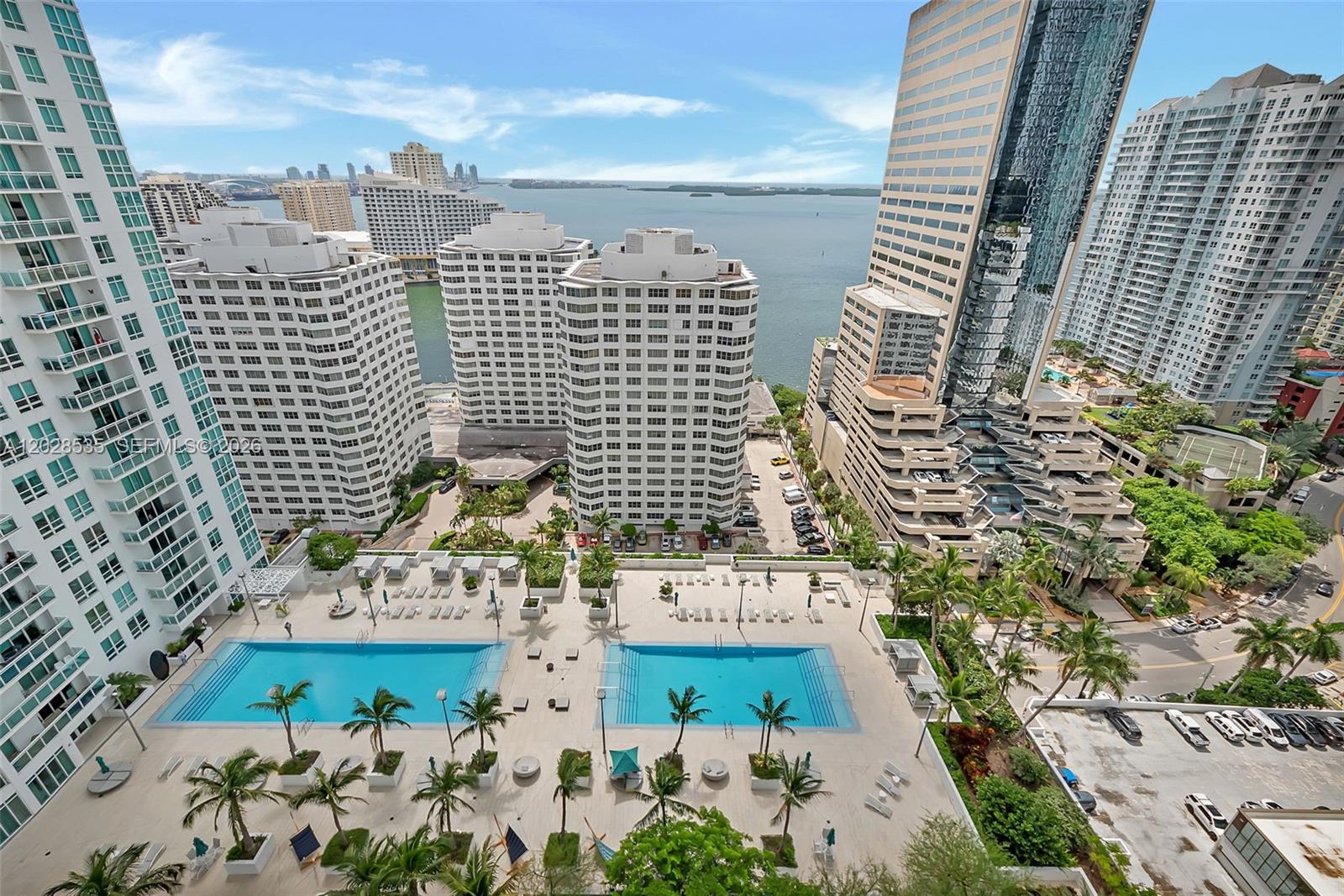 951 Brickell Ave #2406, Miami FL 33131