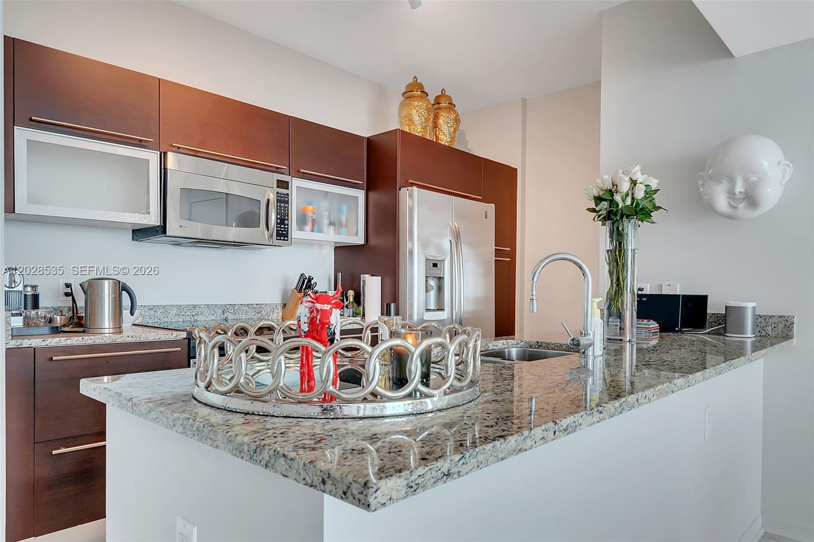 951 Brickell Ave #2406, Miami FL 33131