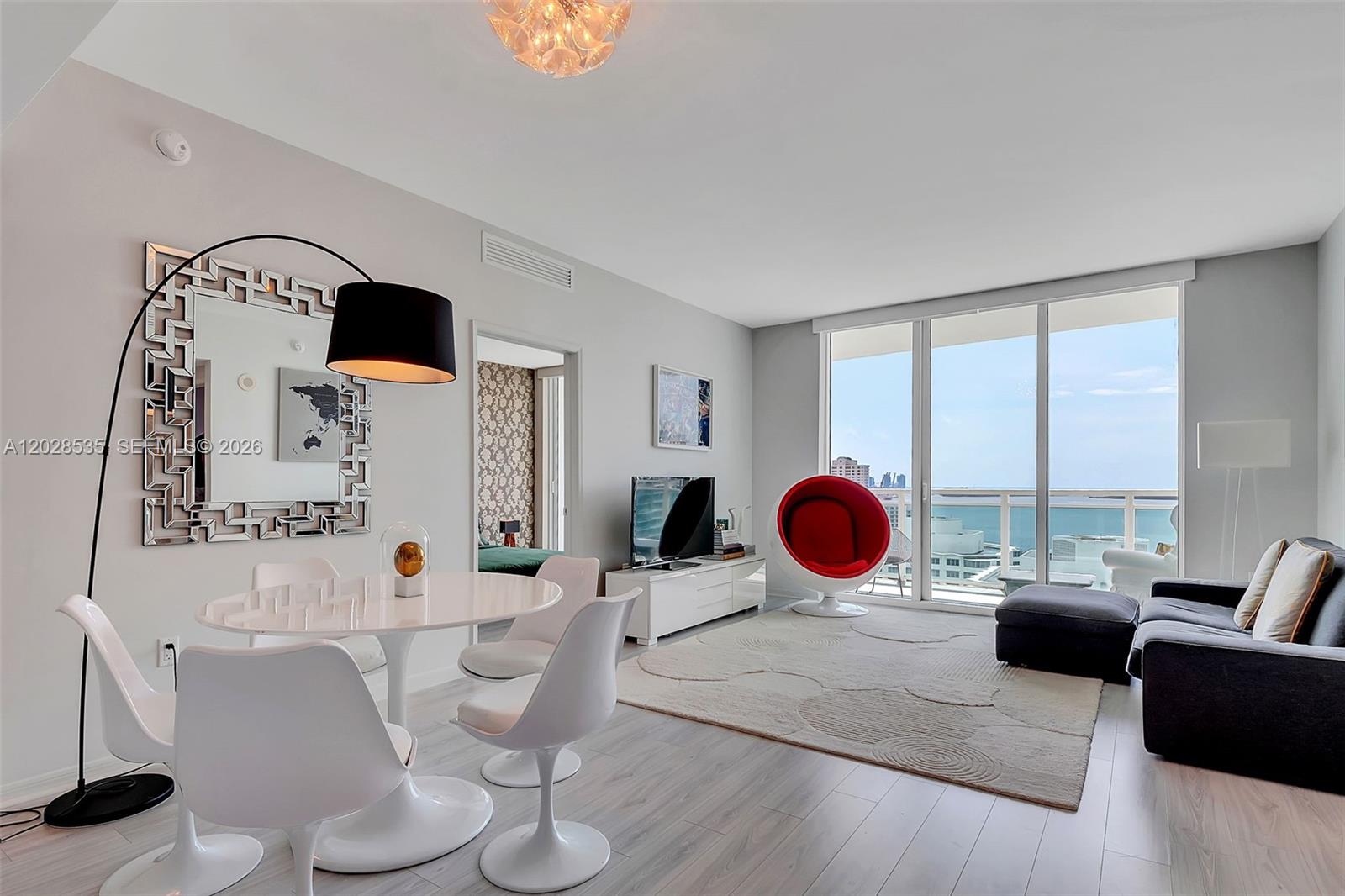 951 Brickell Ave #2406, Miami FL 33131