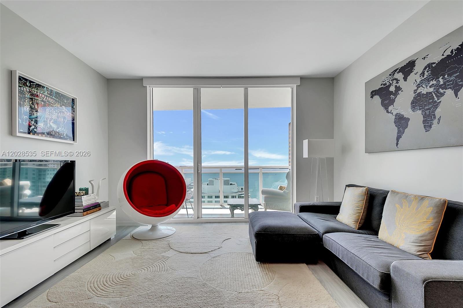 951 Brickell Ave #2406, Miami FL 33131