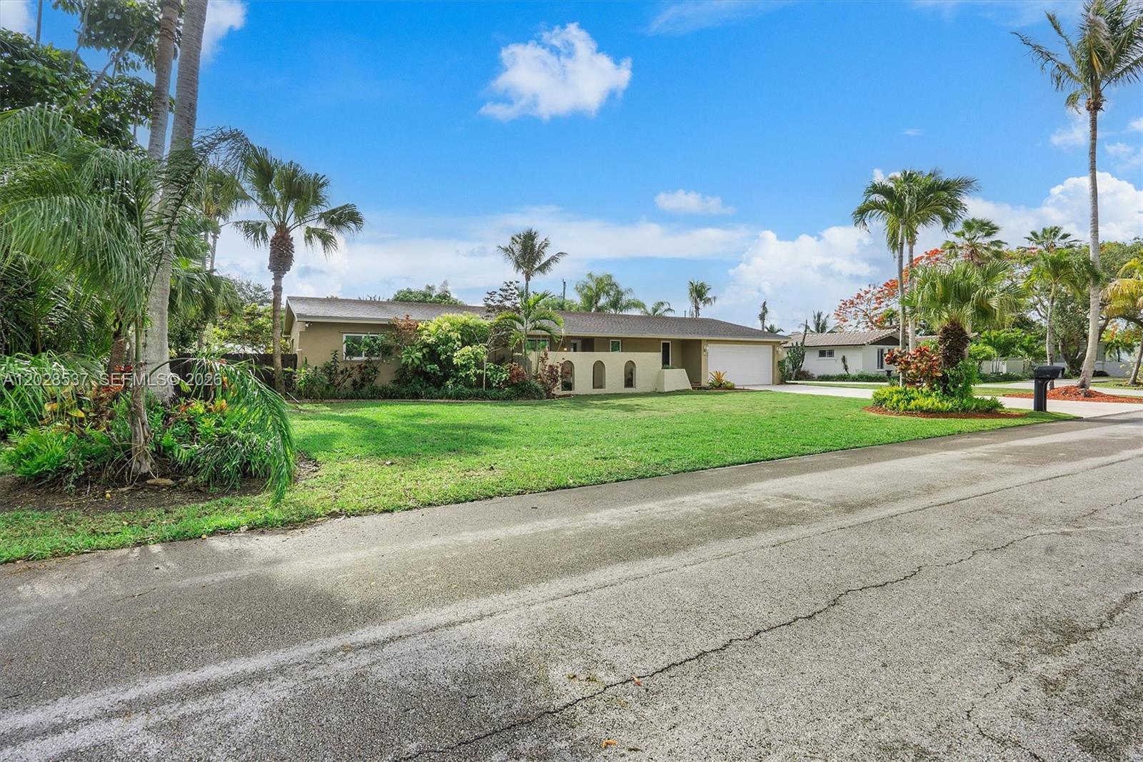 13241 SW 99th Ct, Miami FL 33176