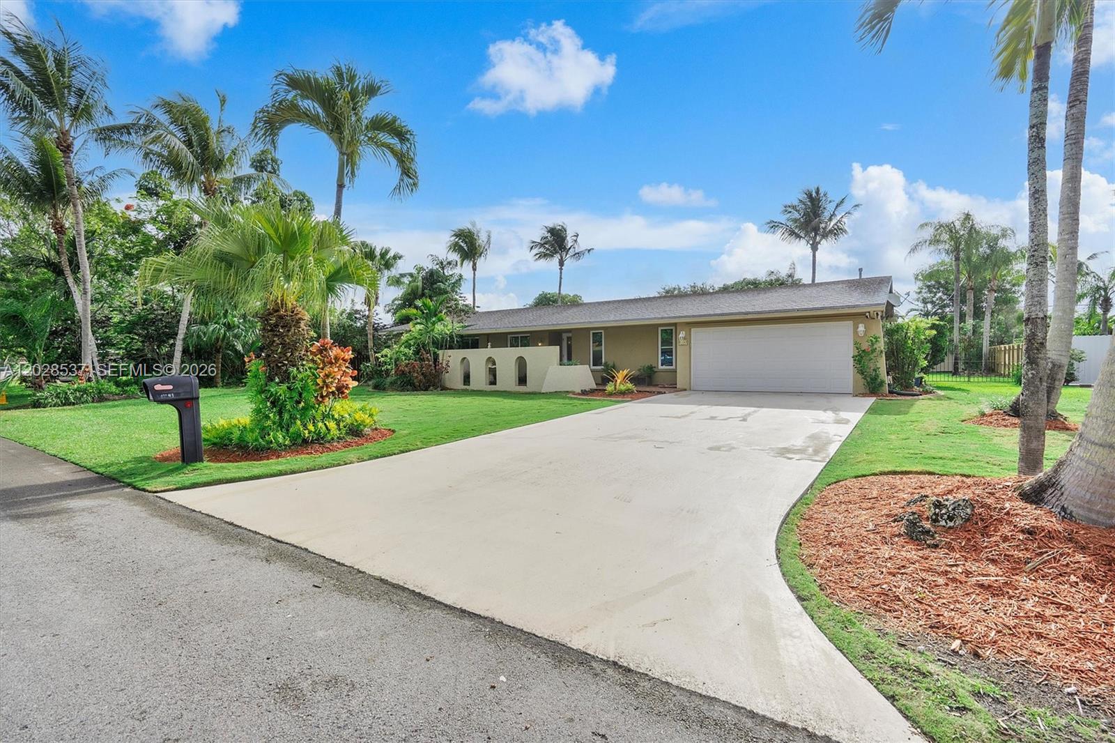 13241 SW 99th Ct, Miami FL 33176