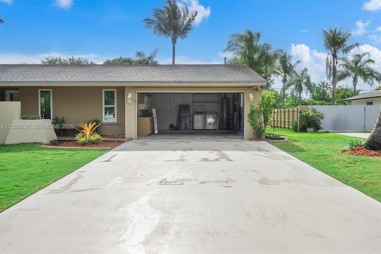 13241 SW 99th Ct, Miami FL 33176