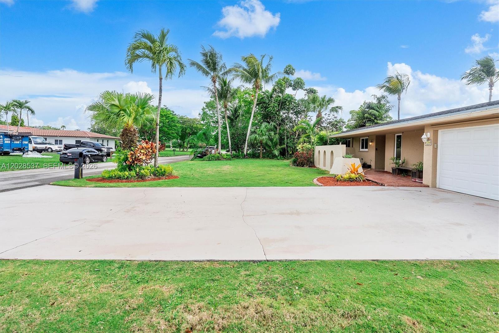13241 SW 99th Ct, Miami FL 33176