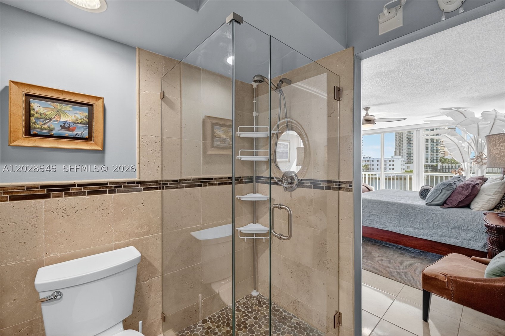 121 Golden Isles Dr #205, Hallandale Beach FL 33009