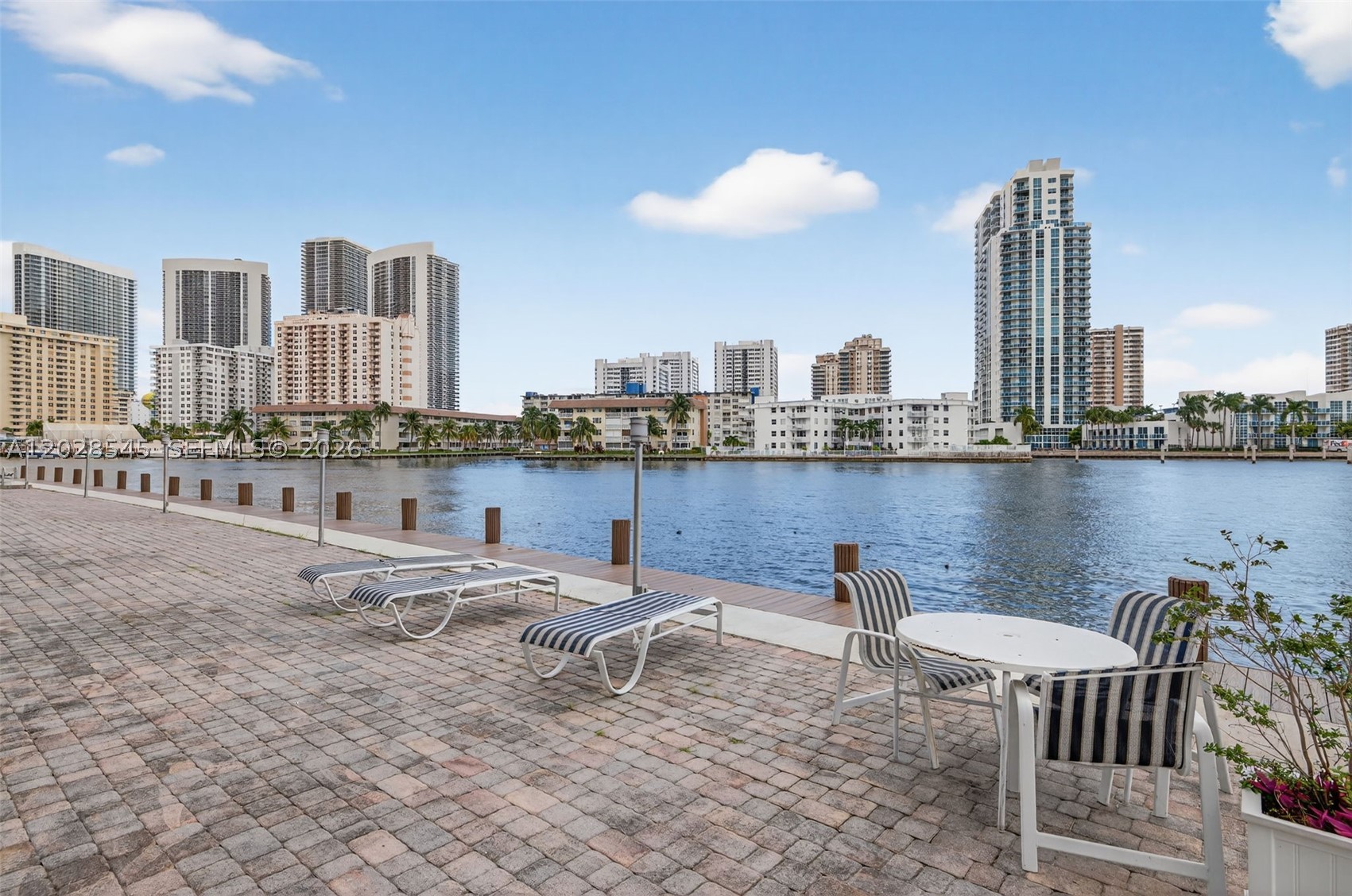 121 Golden Isles Dr #205, Hallandale Beach FL 33009