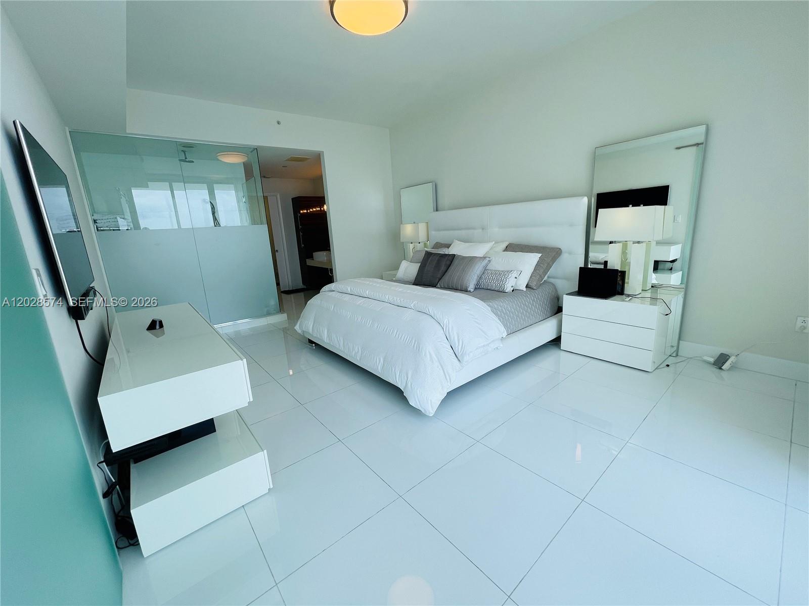 2020 N Bayshore Dr #2008, Miami FL 33137