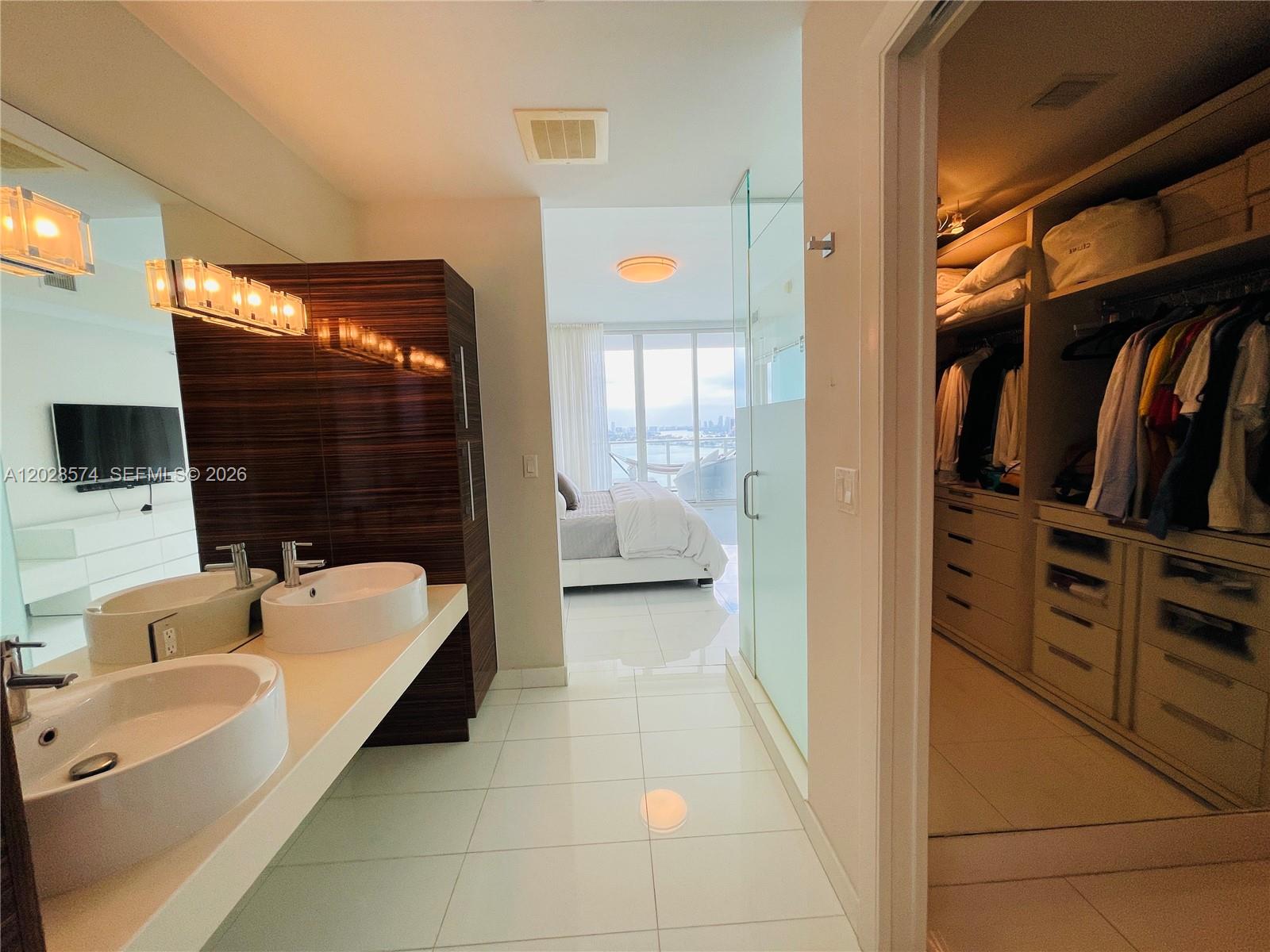2020 N Bayshore Dr #2008, Miami FL 33137