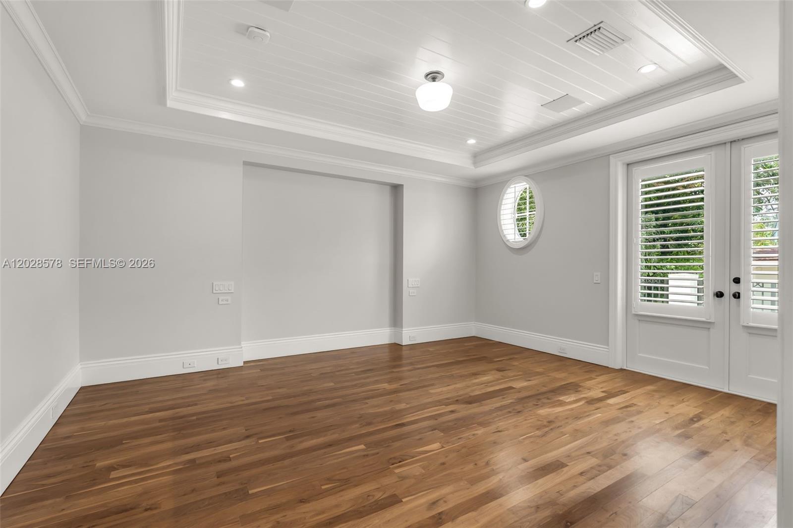 1233 Alegriano Ave, Coral Gables FL 33146