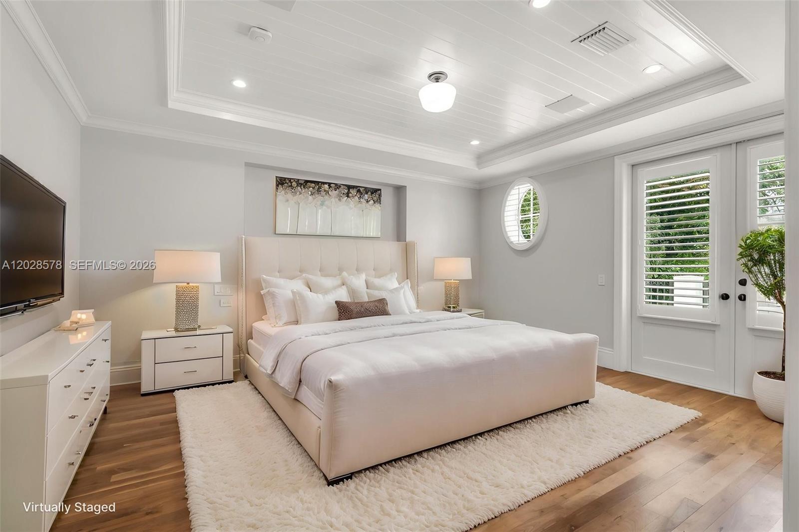 1233 Alegriano Ave, Coral Gables FL 33146