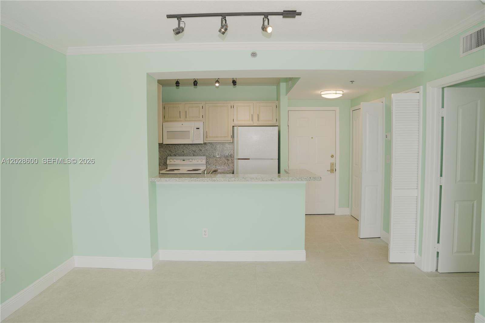 2665 SW 37th Ave #405, Miami FL 33133