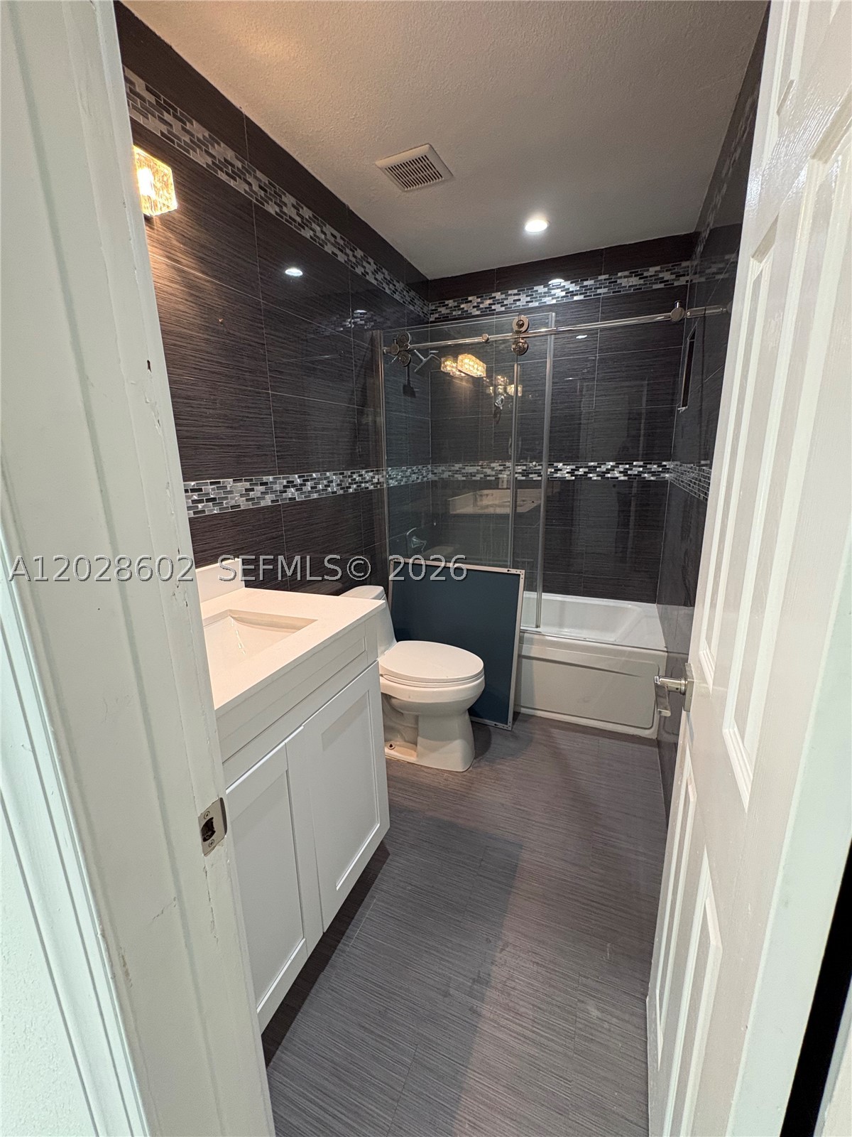 20081 NW 15th Ave, Miami Gardens FL 33169
