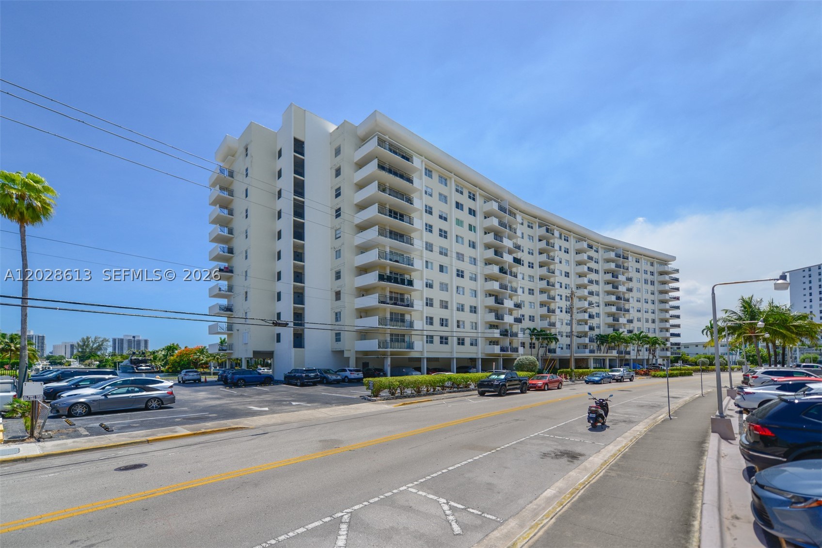 401 Golden Isles Dr #312, Hallandale Beach FL 33009