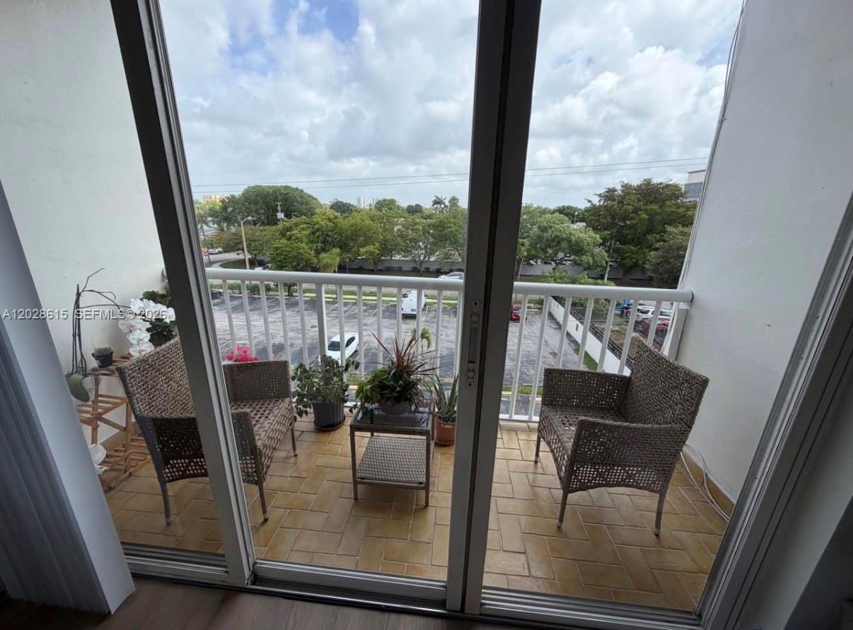 3551 SW 9th Ter #409, Miami FL 33135