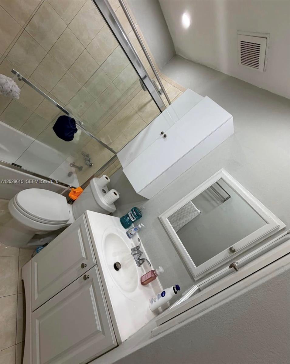 3551 SW 9th Ter #409, Miami FL 33135