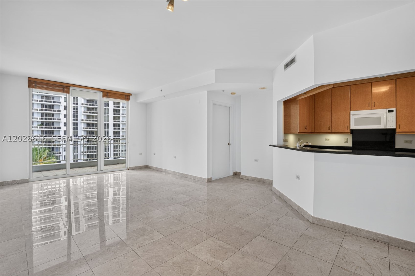 801 Brickell Key Blvd #906, Miami FL 33131