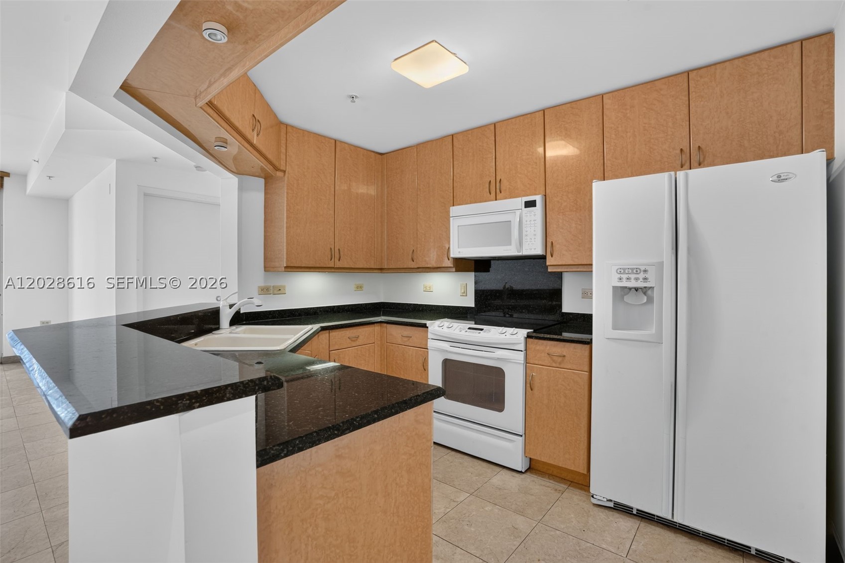 801 Brickell Key Blvd #906, Miami FL 33131
