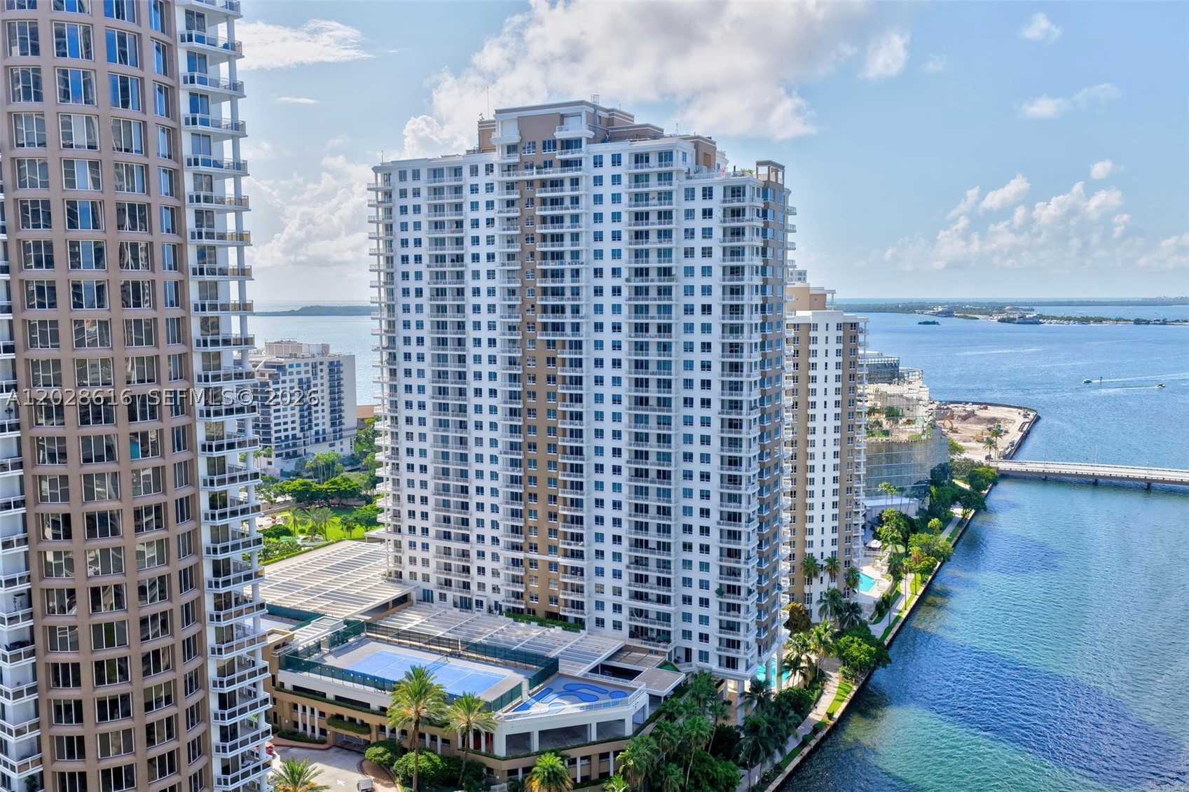 801 Brickell Key Blvd #906, Miami FL 33131