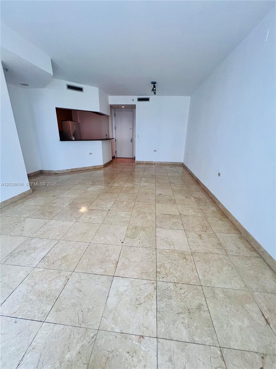 801 Brickell Key Blvd #906, Miami FL 33131