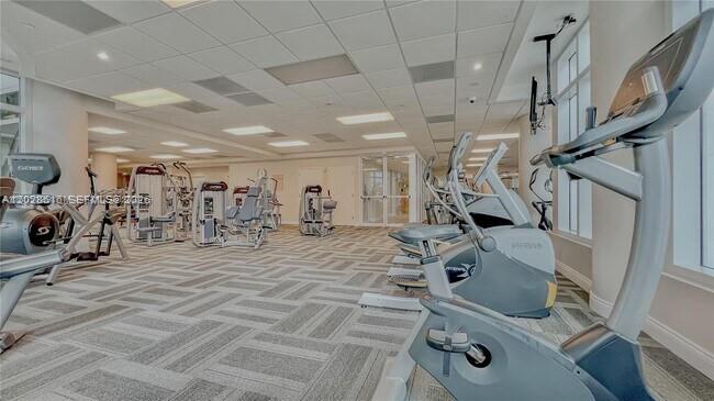 801 Brickell Key Blvd #906, Miami FL 33131
