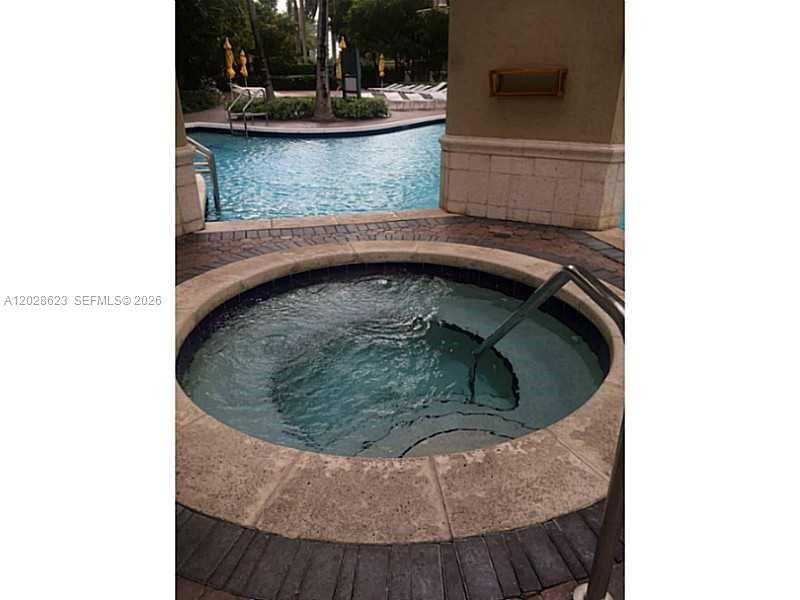 19501 W Country Club Dr #1511, Aventura FL 33180