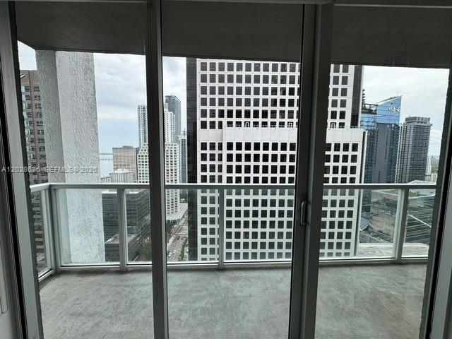 500 Brickell Ave #3404, Miami FL 33131