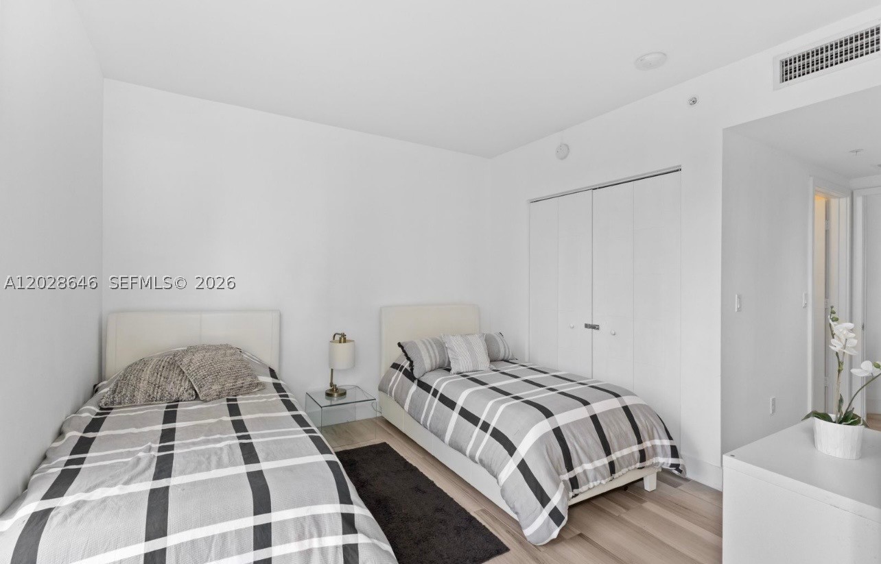1010 SW 2nd Ave #609, Miami FL 33130