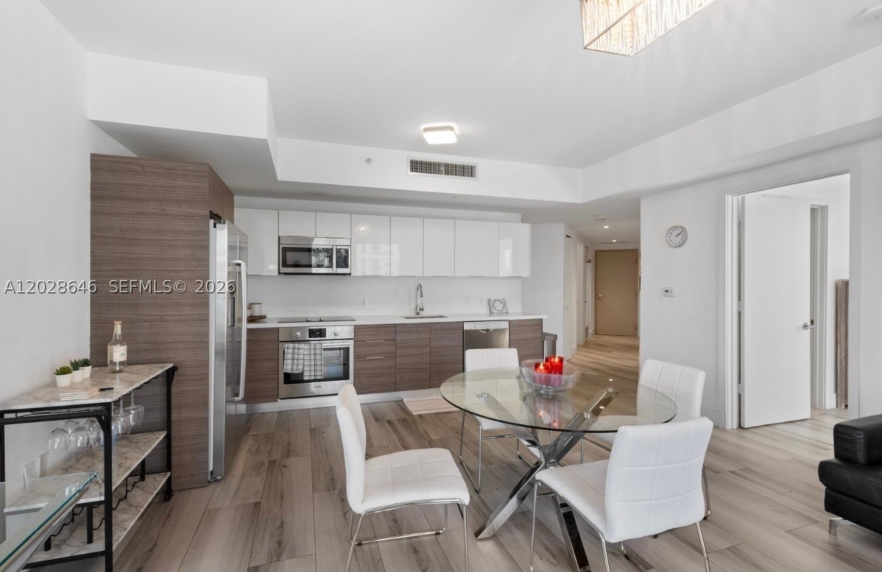 1010 SW 2nd Ave #609, Miami FL 33130