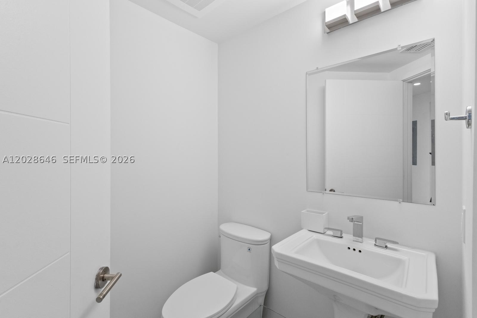 1010 SW 2nd Ave #609, Miami FL 33130